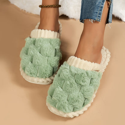 Cozy Winter Fuzzy Slippers – Soft, Warm Closed-Toe Shoes for Indoor Use – Plush Slip-On Design with Gentle Grip Sole