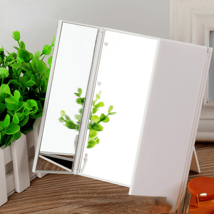 Compact Portable LED Makeup Mirror with Vanity Lights – Ideal for On-the-Go Beauty Sessions