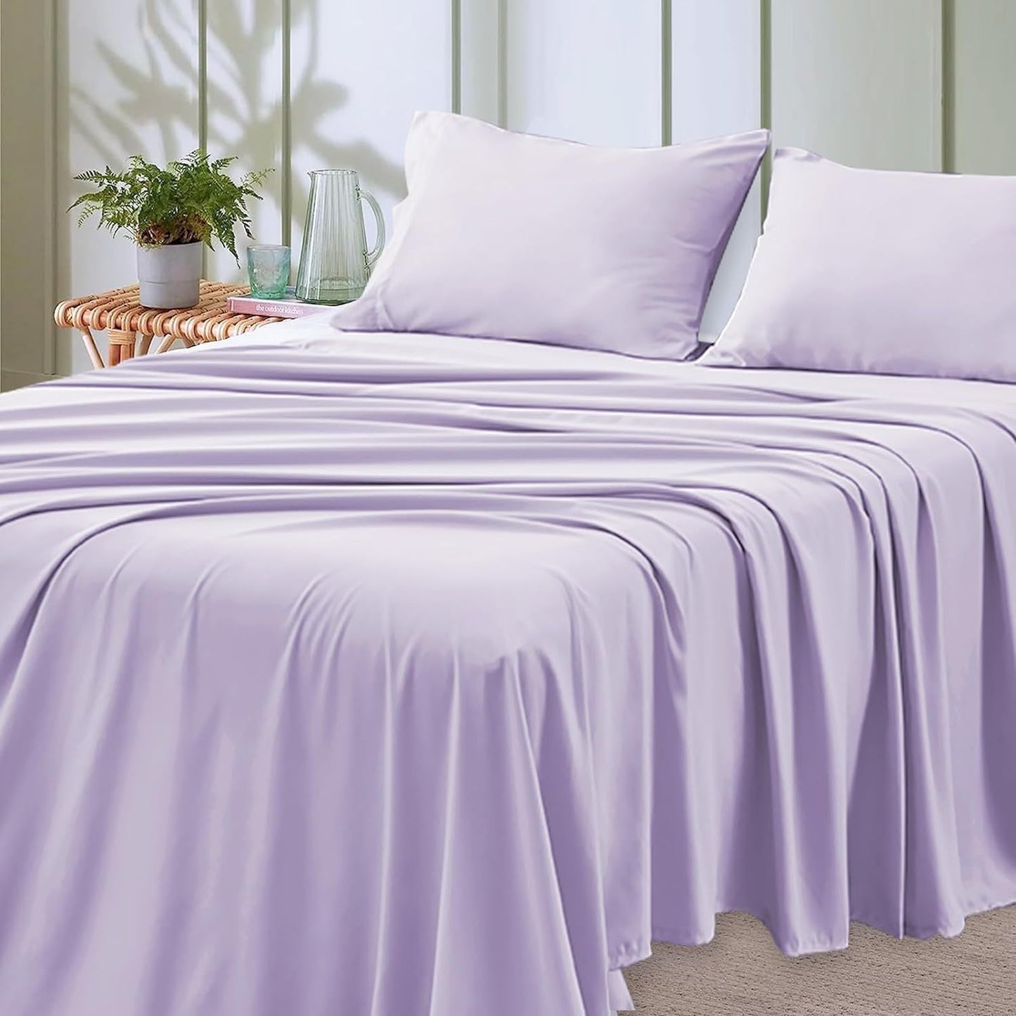 4-Piece Soft Cooling Queen Size Sheets: 14" Deep Pocket, Luxury Hotel-Grade, Shrinkage and Fade Resistant, Easy Care Bed Sheet Set