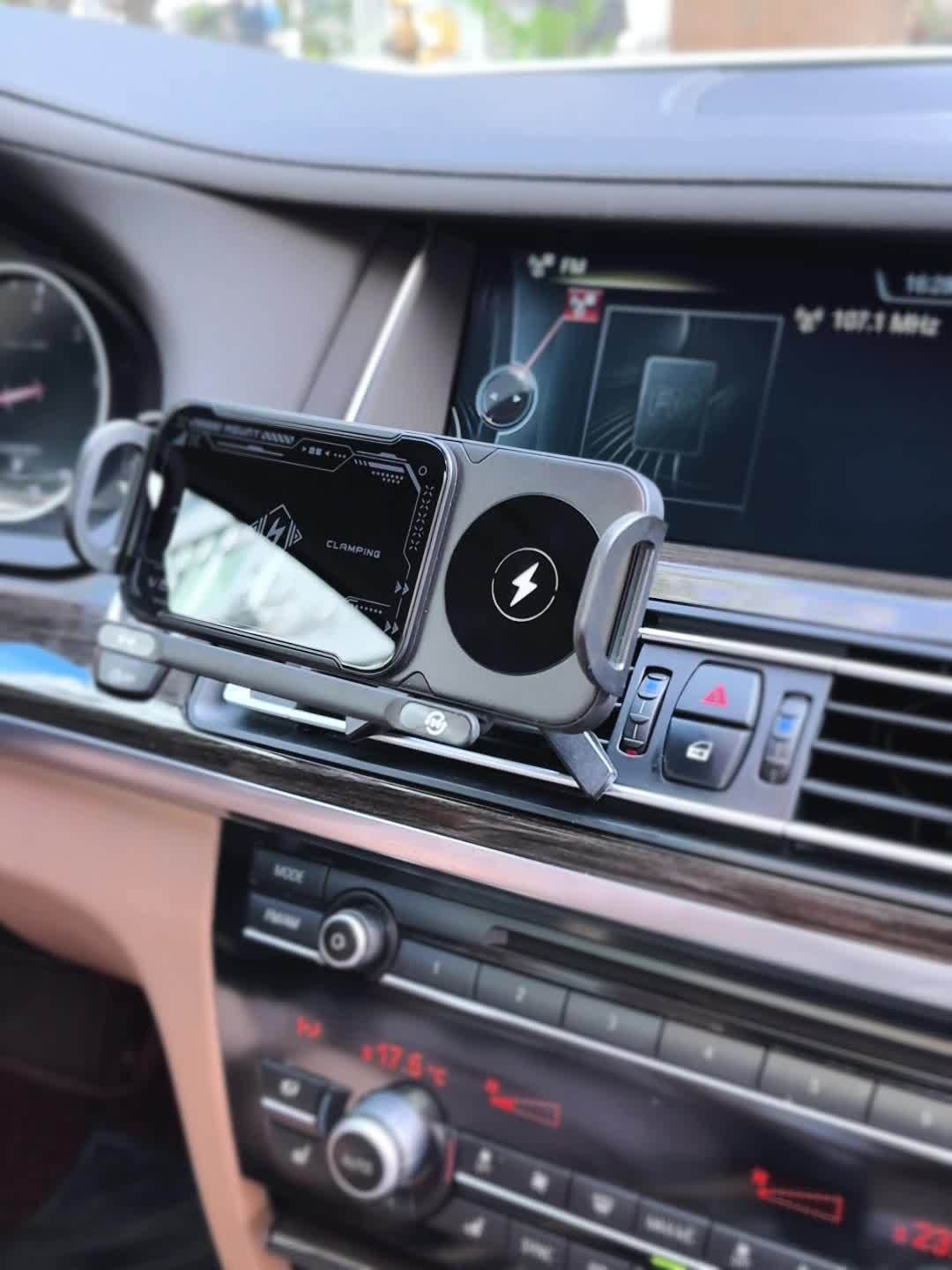 2024 New 2 in 1 Car Holder for Folding Screens - 15W Wireless Fast Charging, Automatic Rotating Magnetic Mount, Air Outlet Compatible, Ideal for Samsung Galaxy ZFold6