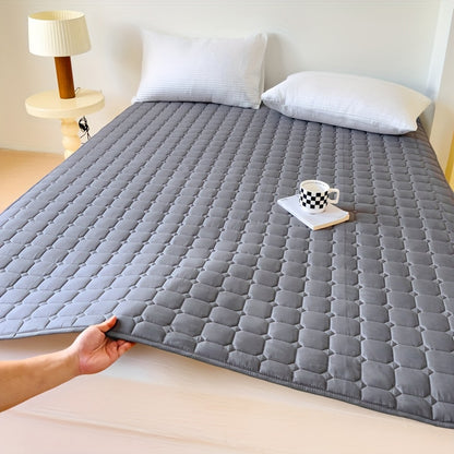 Waterproof Quilted Mattress Topper Protector - Polyurethane Liner, Polyester Cover, Machine Washable, Water-Resistant Pad for Dust and Moisture Protection - 1 Piece