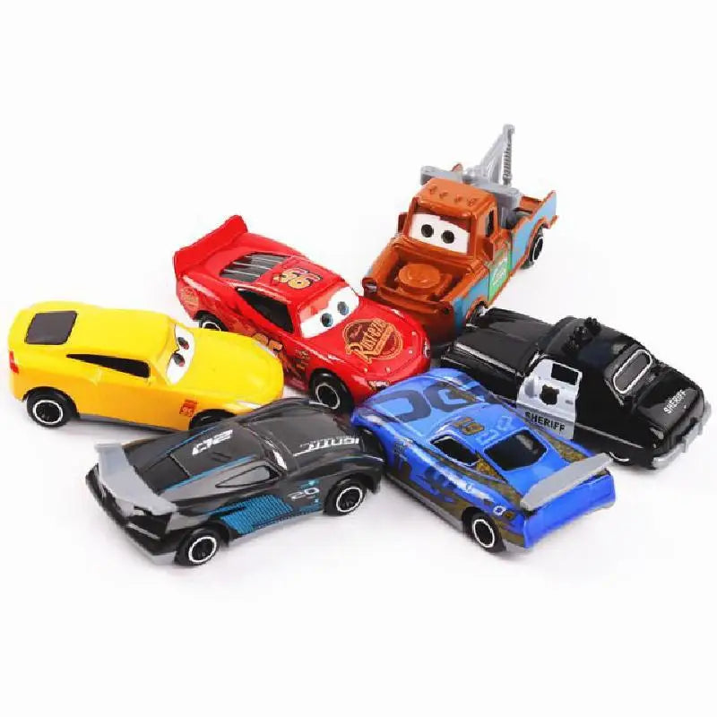 7PCS/Set Disney Pixar Cars 3 Diecast Model Set - Lightning McQueen, Jackson Storm, Uncle Truck Metal Toy Cars, Gift for Boys