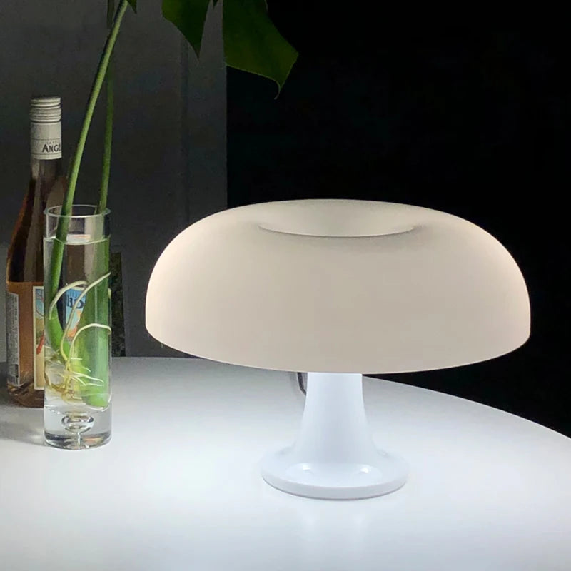 Italian Designer LED Mushroom Table Lamp - Modern Minimalist Desk Light for Hotel Bedroom, Bedside, Living Room Decoration Lighting