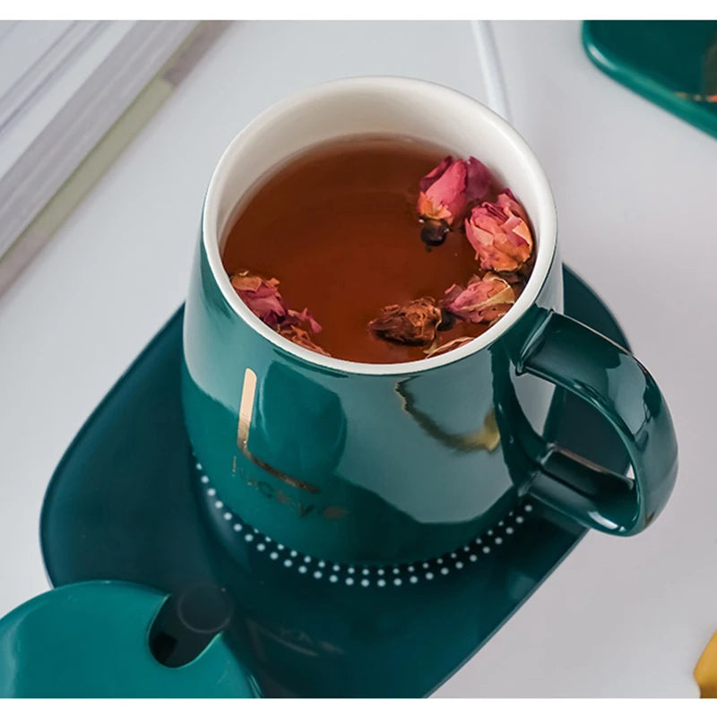 Ceramic Coffee Mug with Temperature-Controlled Warmer Pad