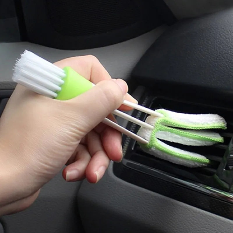 Plastic Car Brush: Auto Air Conditioner Vent Blinds Cleaner - Cleaning Tool