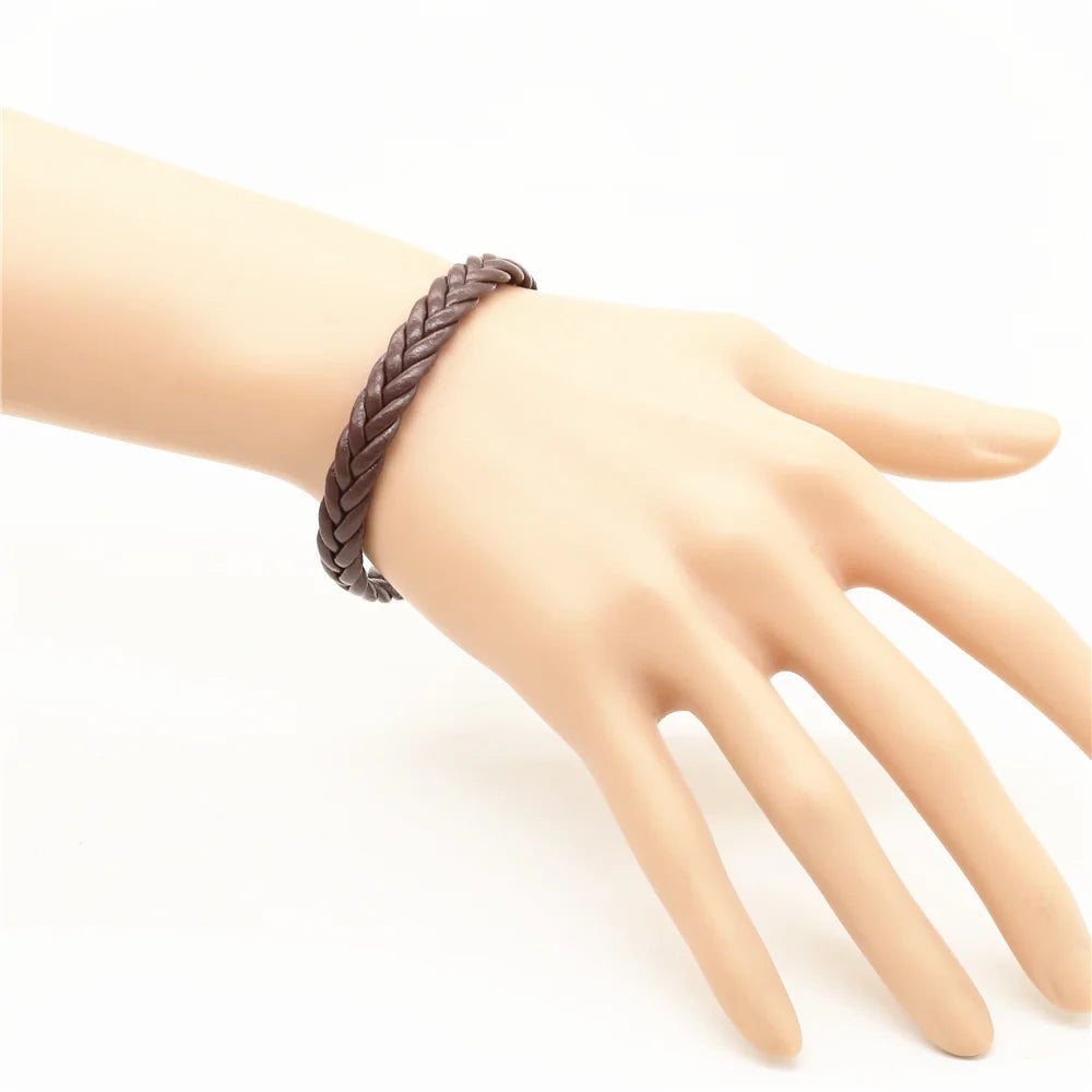 Trendy Handmade Black & Brown Weave PU Leather Bracelet – Fashionable Jewelry for Men and Women