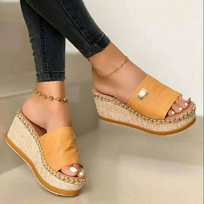 Women's Summer Wedge Slippers - Platform High Heels, Basic Clog Flip Flop Sandals for Outdoor Wear