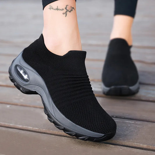 Sporty Comfort: Women's Fashionable Thick Sole Sneakers - Casual Sports Socks, Air Cushion, Elevated Sloping Heel, Rocking Shoes