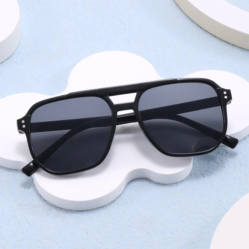 2024 New Retro Fashion Sunglasses - Vintage Square Metal Frame - Unisex Shades for Outdoors