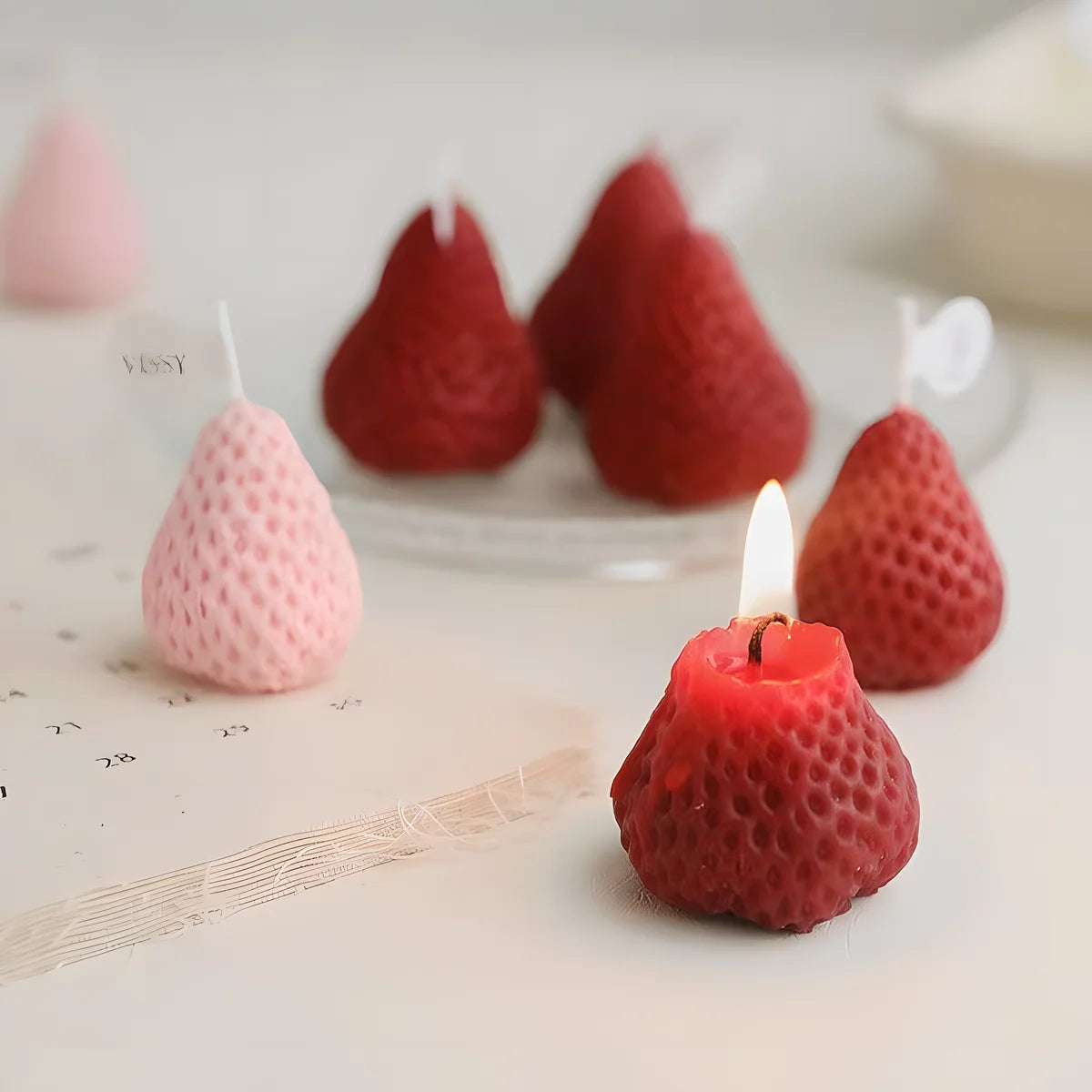 4pcs Strawberry Mini Scented Candles - Realistic Fruit Aromatherapy, Perfect Photo Prop