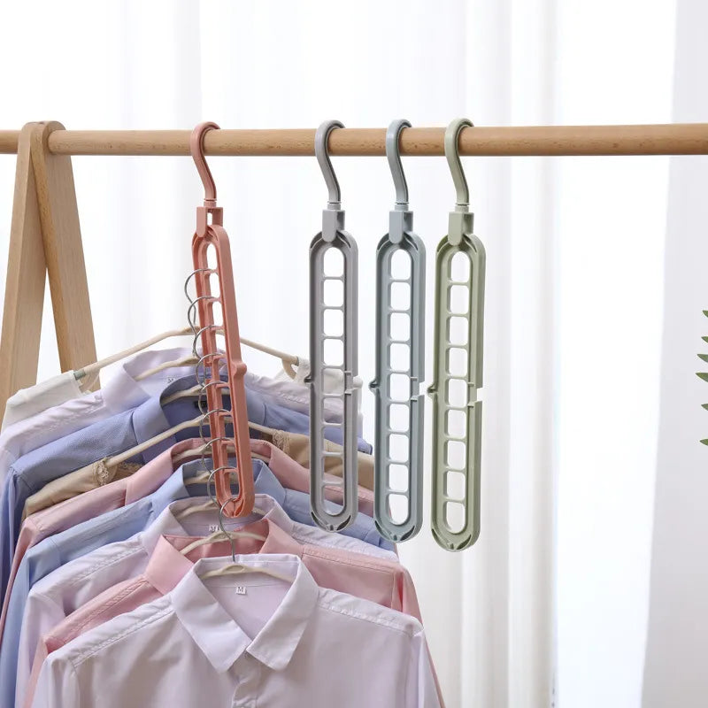 Magic Multi-Port Clothes Hangers - Space-Saving Drying Rack & Wardrobe Organizer - Versatile Plastic Clothes Rack