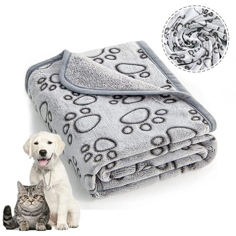 Soft Fluffy Pet Blanket - High-Quality Warm and Comfortable Mat with Cute Cartoon Pattern for Cats and Dogs