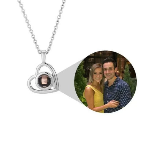 Personalized Photo Projection Necklace - Custom Picture Memory Jewelry, Ideal Christmas Day Gift for Mom and Loved Ones