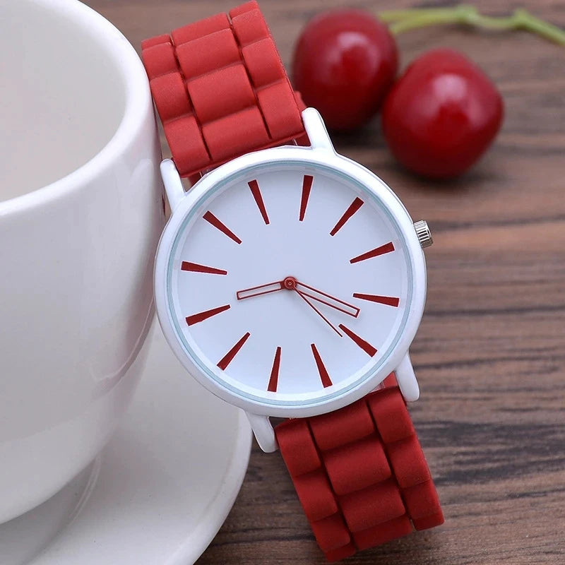 Women's Ultrathin Silicone Watch - Large Dial Korean Edition, Fashion Quartz Wristwatch for Students, UTHAI CE76