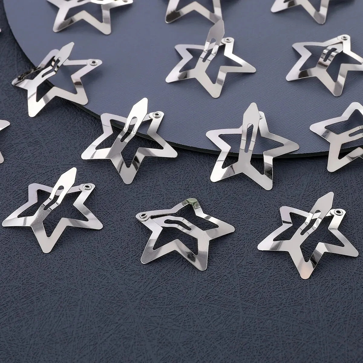 50PCS Y2K Silver Star Hair Clips: Filigree Metal Snap Clip Set for Girls - Simple BB Hairpins Barrettes - Stylish Hair Accessories for Women