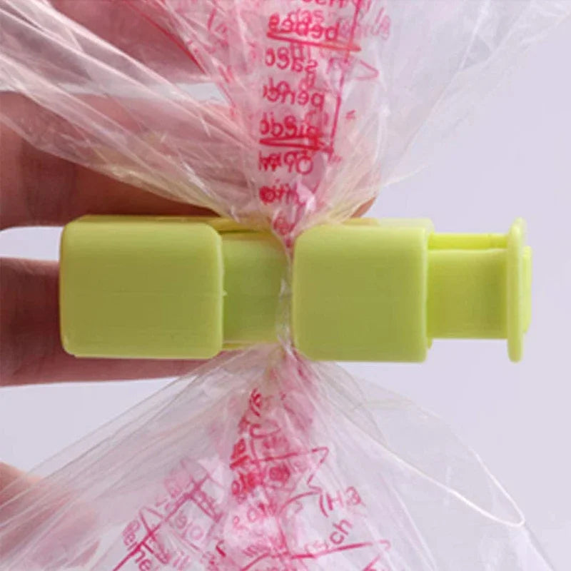Keep Your Food Fresh with Reusable Food Sealing Bag Clips – A Must-Have Kitchen Storage Tool!