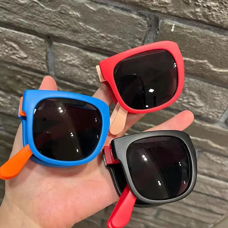 Portable Square Folding Sunglasses for Children - Candy-Colored UV400 Sun Protection Glasses - Foldable and Universal Design for Sunscreen on the Go