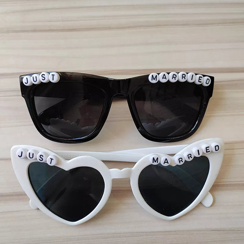 Just Married Sunglasses for Couples - Bride & Groom, Mr. & Mrs., Husband & Wife - Ideal for Bridal Showers, Honeymoons, Beach Weddings, Travel Gifts