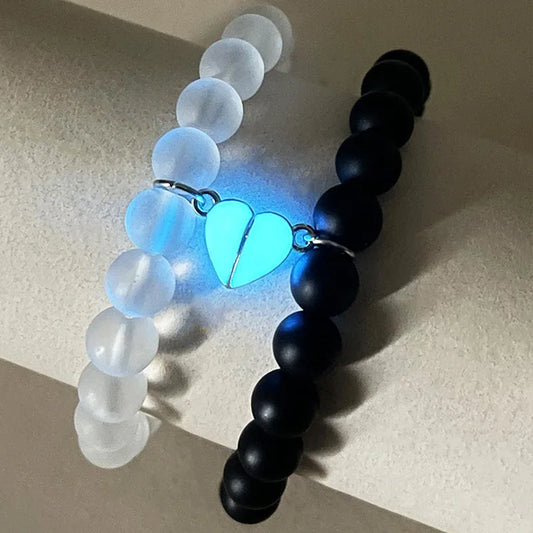 Handmade Crown Beaded Charms Bracelet Set - Luminous Heart Glow In The Dark Couple Bracelet for Men Women - Fluorescent Gift (2pcs)