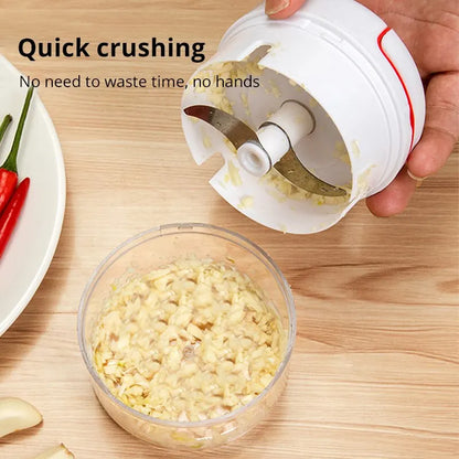 White Hand-Pulled Garlic Grinder - Multi-Functional Palm Kitchen Tool for Shredding Garlic - Convenient Garlic Puller & Shredding Machine