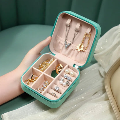 Compact Travel Companion: Portable Mini Jewelry Storage Box - Leather Organizer for Earrings, Necklaces, Rings - Display and Protect Your Jewelry On-The-Go