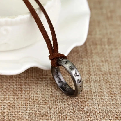 Uncharted 4 Nathan Drake Necklace - Cosplay Ring with Leather Cord, Ancient Vintage Pendant, Movie Game Jewelry Prop