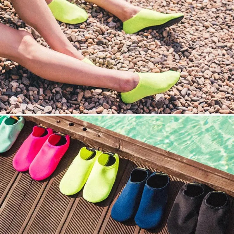 Outdoor Diving Socks - Anti-Cut and Anti-Slip Bottom, Quick-Drying Beach Socks for Surfing and Snorkeling