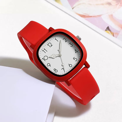 Fashion Women's Silicone Quartz Watch - Stylish Wristwatch for Ladies, Perfect Christmas or Valentine's Day Gift