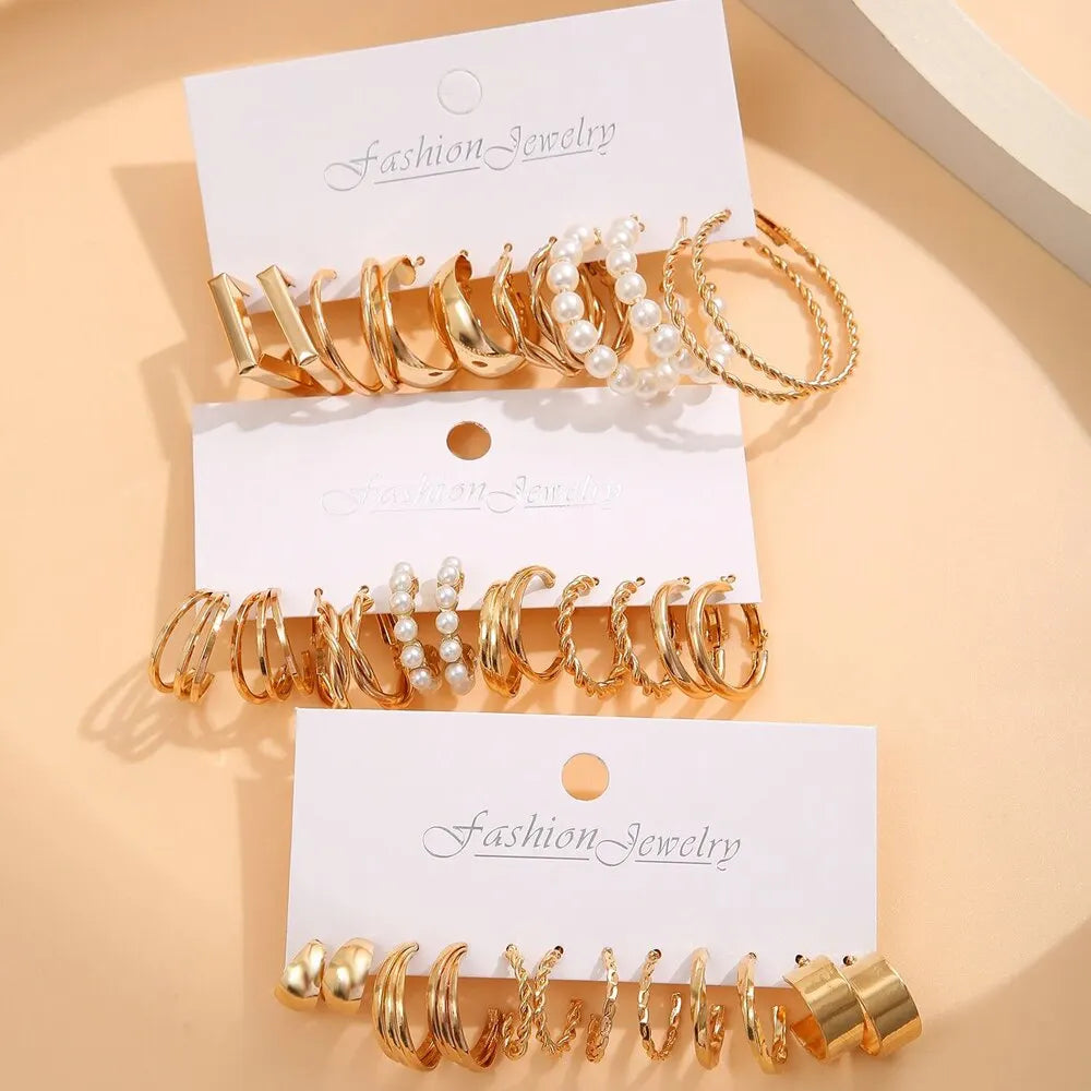 18Pcs Women's Earrings Set: C-Shaped Geometric Fake-Pearl Metal Earrings, Gold-Color Atmospheric Queuing Alloy