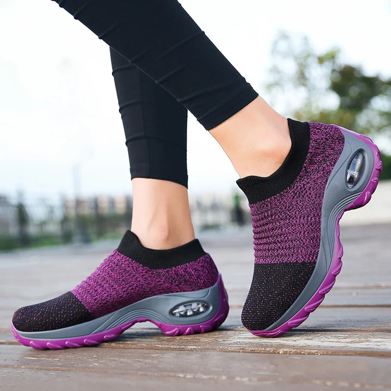 Sporty Comfort: Women's Fashionable Thick Sole Sneakers - Casual Sports Socks, Air Cushion, Elevated Sloping Heel, Rocking Shoes