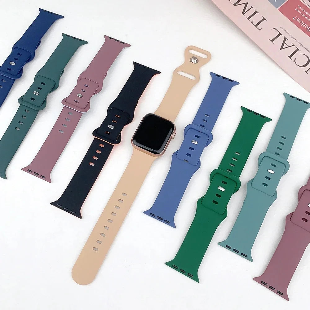 Silicone Strap + Case for Apple Watch – Bands for 38mm, 40mm, 41mm, 42mm, 44mm, 45mm, 49mm, iWatch Ultra Series 3 4 5 6 7 8 , SE