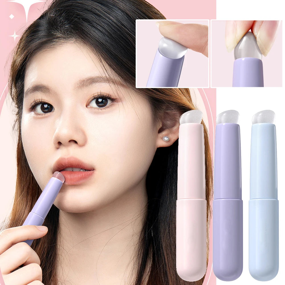 Upgrade Silicone Lip Brush with Cover: Angled Concealer Brush for Precise Application - Q Soft Makeup Brushes, Round Head Design