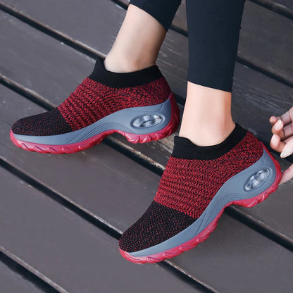 Sporty Comfort: Women's Fashionable Thick Sole Sneakers - Casual Sports Socks, Air Cushion, Elevated Sloping Heel, Rocking Shoes