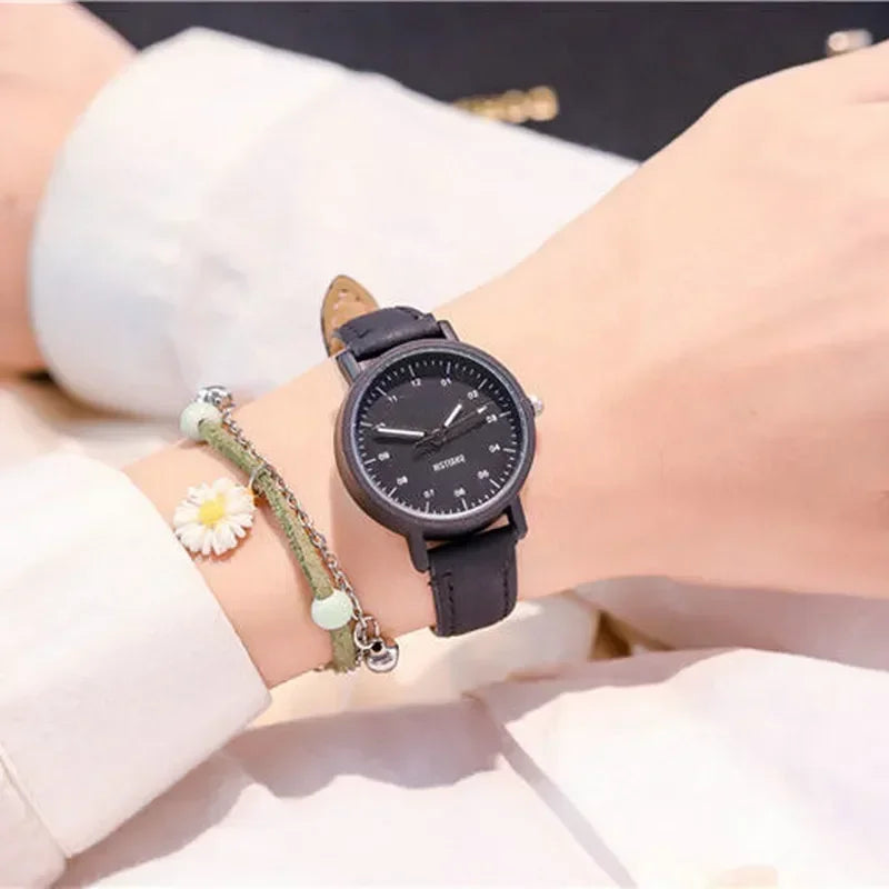 Women's Luxury Quartz Watch - Waterproof Retro Bracelet Wristwatch with PU Leather Strap, Round Dial for Ladies and Girls