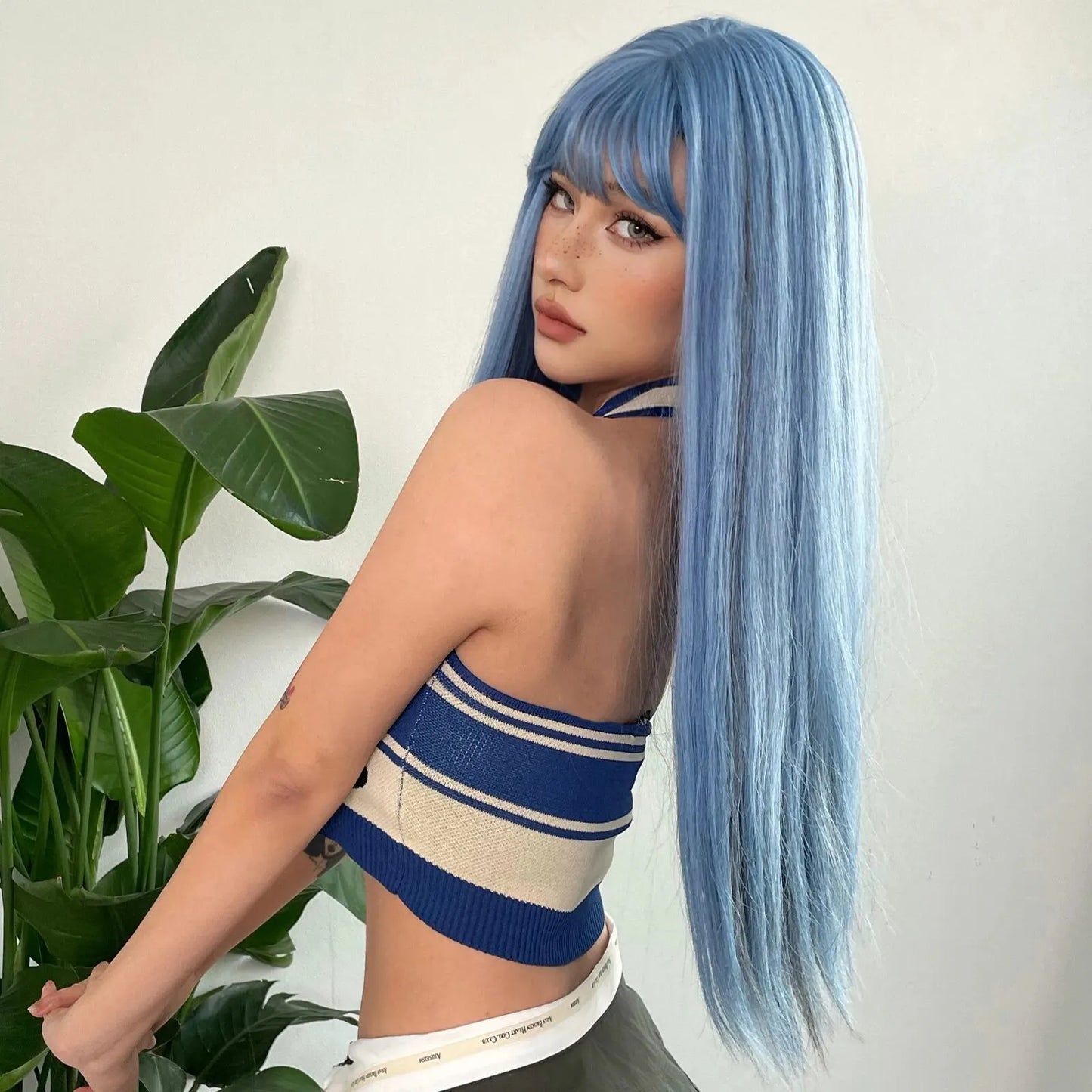 Blue and Grey Highlight Long Straight Synthetic Wig with Bangs – Heat-Resistant Cosplay Hair for Women