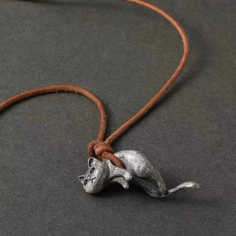 Original Cat Pendant Necklace: Unique Design for Cat Lovers - Couple Jewelry for Women & Men - Creative Party Gift Accessories