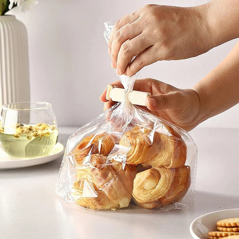 Keep Your Food Fresh with Reusable Food Sealing Bag Clips – A Must-Have Kitchen Storage Tool!