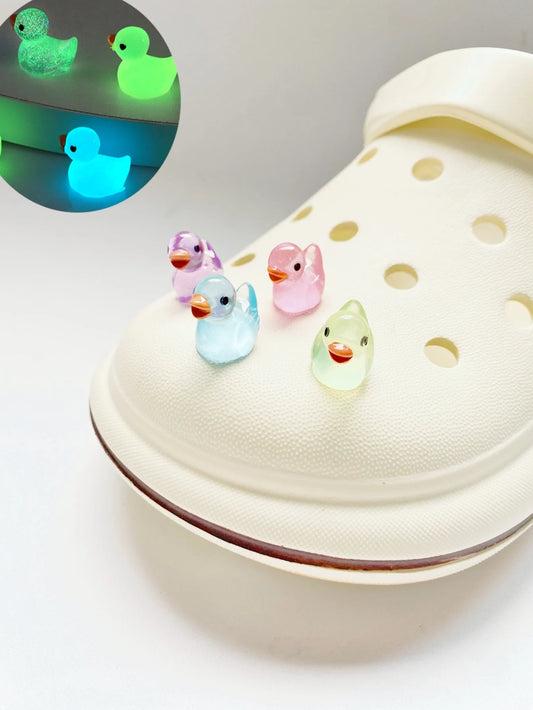 Fashionable Duck Design Shoe Decorations - 4pcs Glow In The Dark Accessories for Clogs