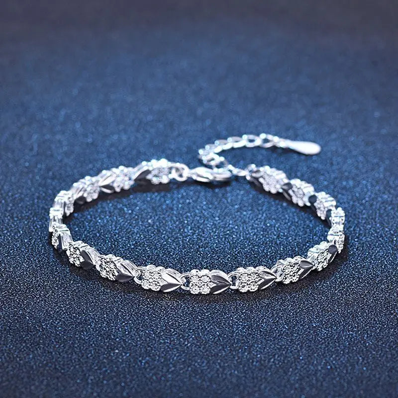 925 Sterling Silver Bracelet: Heart Leaf Design for Women - Noble Wedding Jewelry, Pretty Fashion Accessory, 20cm (8inch)