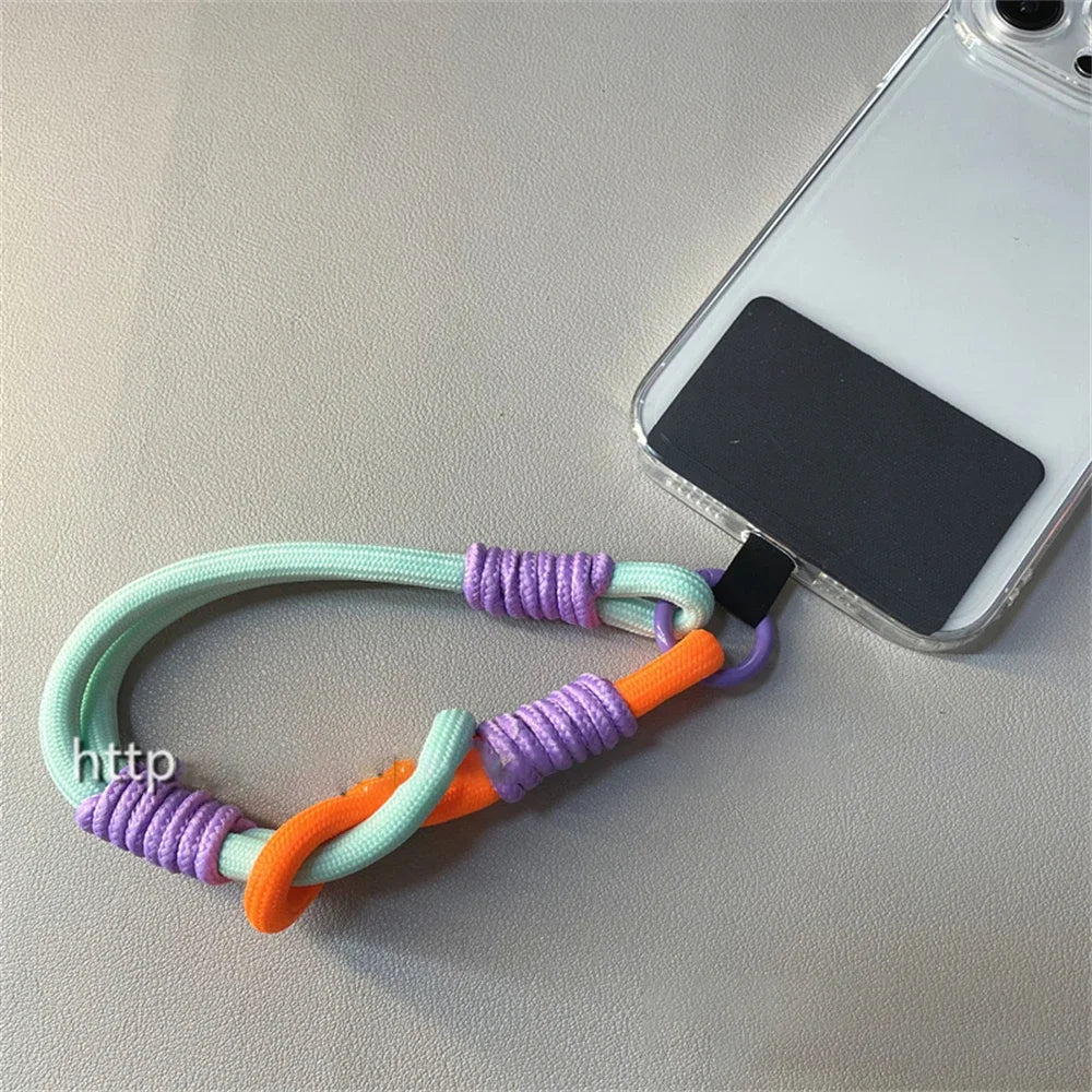 Cute Knot Portable Anti-Loss Hand Bracelet Chain: Korean Mobile Phone Accessory for iPhone 15/14 Pro Max, Samsung Flip 4 - Colorful Rope Chain