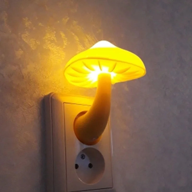 LED Mushroom Night Light - Wall Socket Lamp with Light-Control Sensor, Warm White Light, EU/US Plug for Bedroom Home Decoration