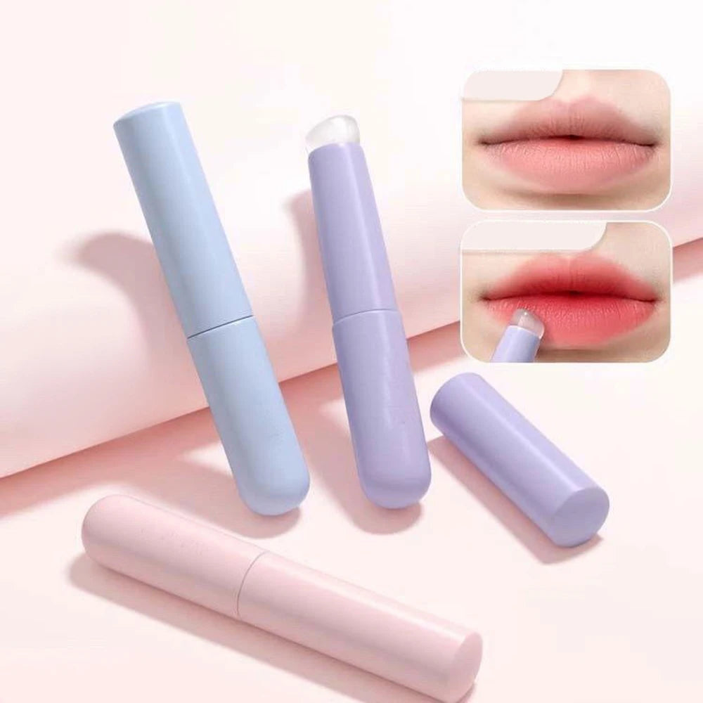 Upgrade Silicone Lip Brush with Cover: Angled Concealer Brush for Precise Application - Q Soft Makeup Brushes, Round Head Design