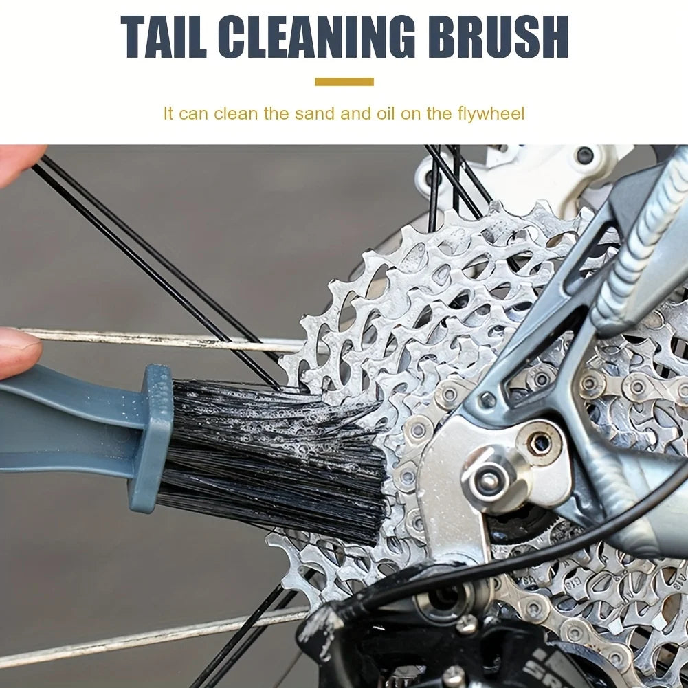 Premium Bike Chain Cleaning Brush - Effortlessly Remove Dirt & Grime - Keep Your Bike Chain Pristine!