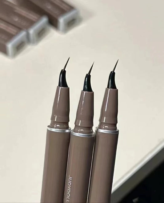 JUDYDOLL Super Fine Eyeliner | Waterproof, Anti-Shake and Long-Lasting | Fine Brushwork for Slim and Enlarged Eyes | Fast Drying