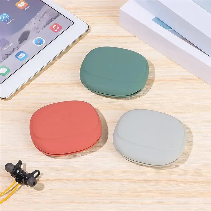 Silicone Headphone Storage Box: Earphone, Data Cable, U Disk Organizer - Cute Coin Purse Case for Home and Travel