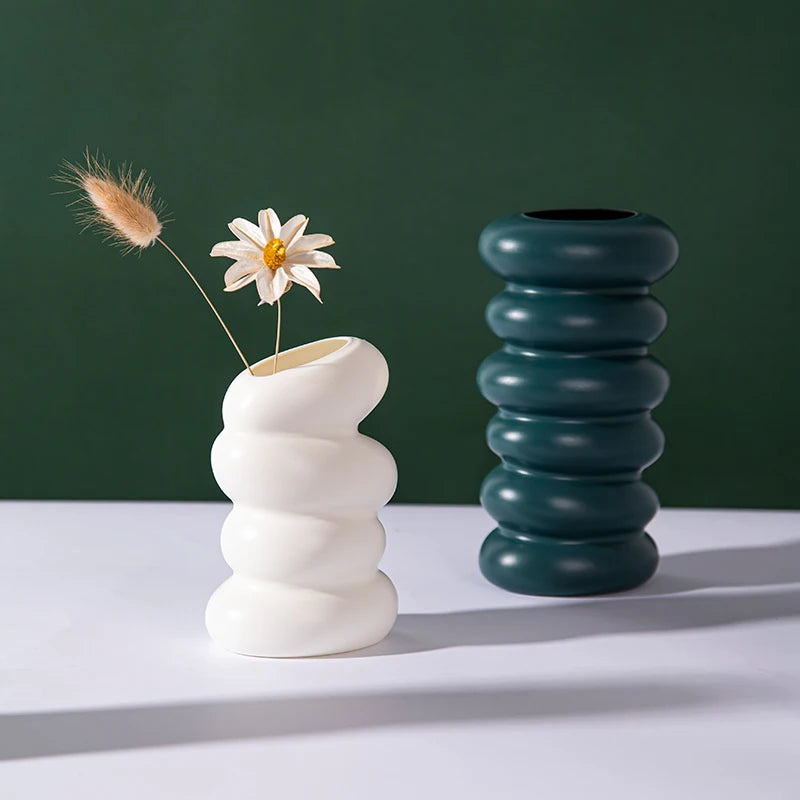 Plastic Spiral White Vase – Hydroponic Pot for Home Desk Decoration – Stylish Decorative Vases for Flowers