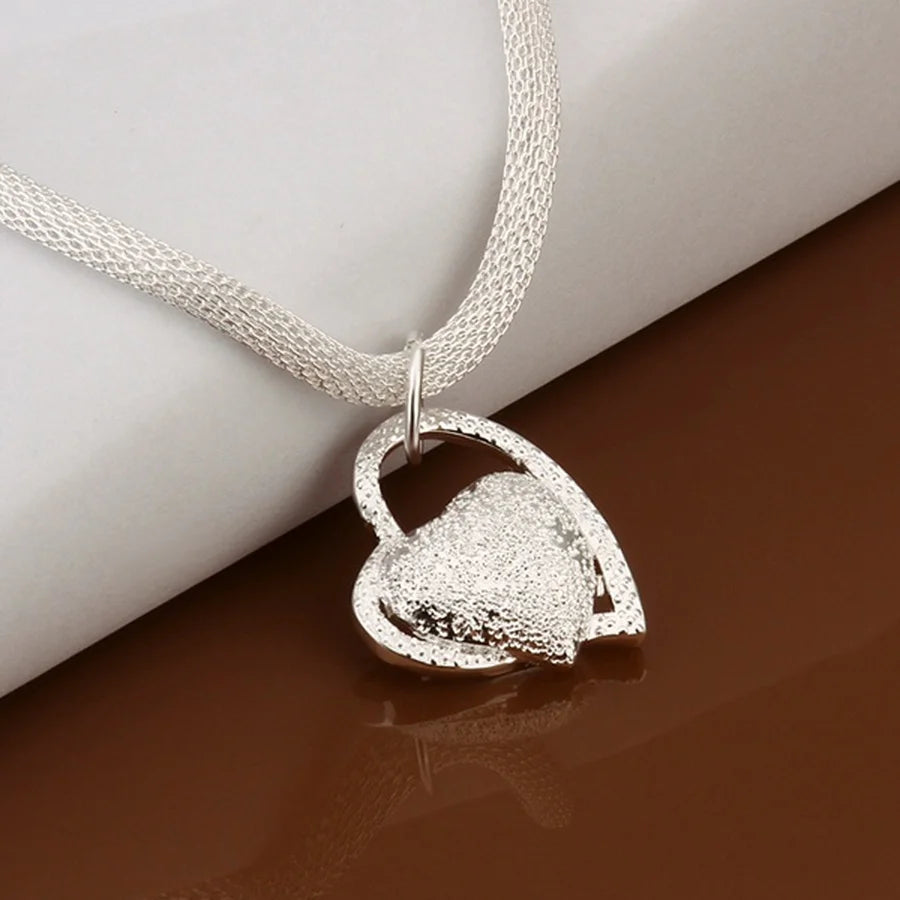 925 Sterling Silver Necklace: Gorgeous Heart Charm Fashion Jewelry for Women - Noble Luxury Wedding Accessory, 18 Inches (45cm)